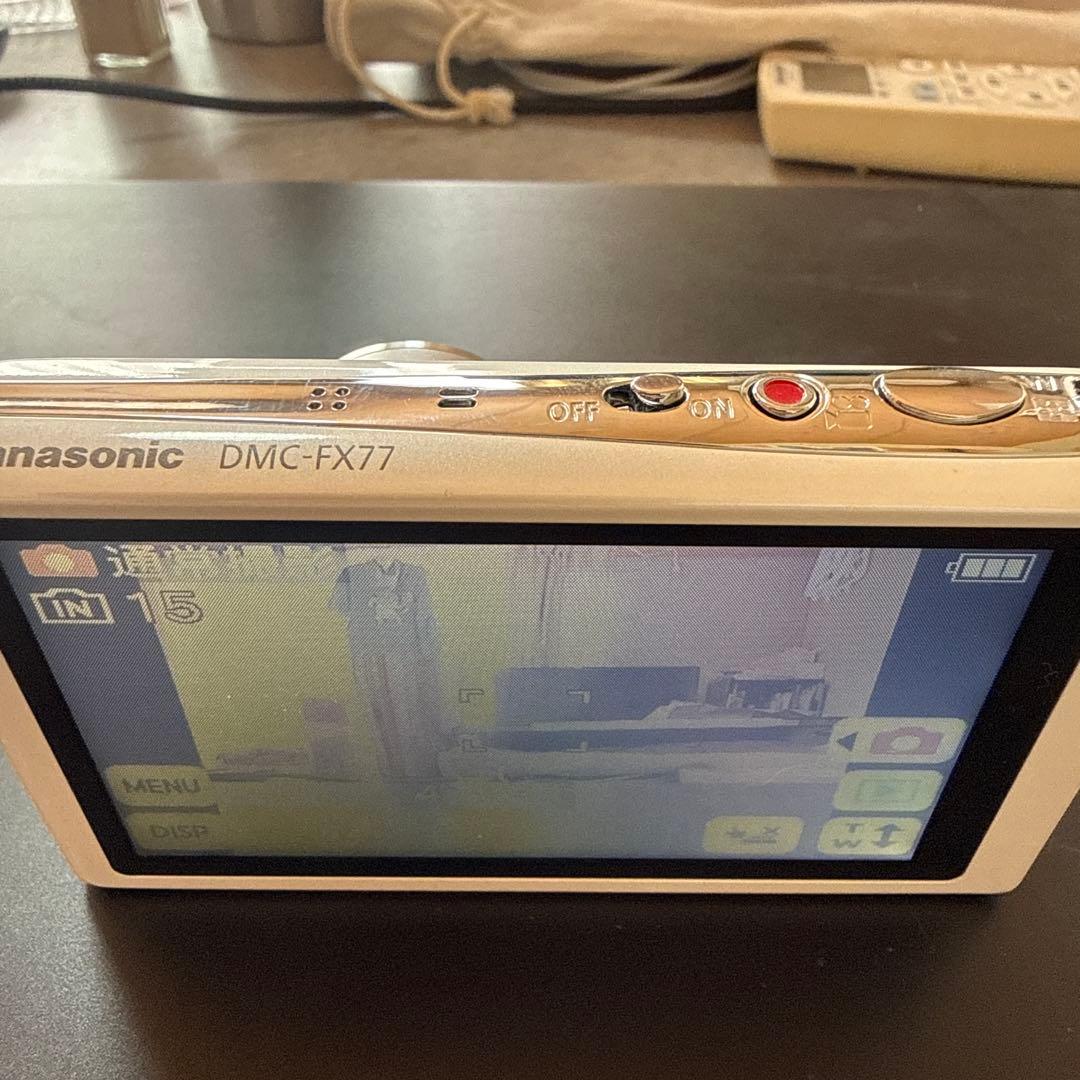 Panasonic DMC-FX77 ホワイト