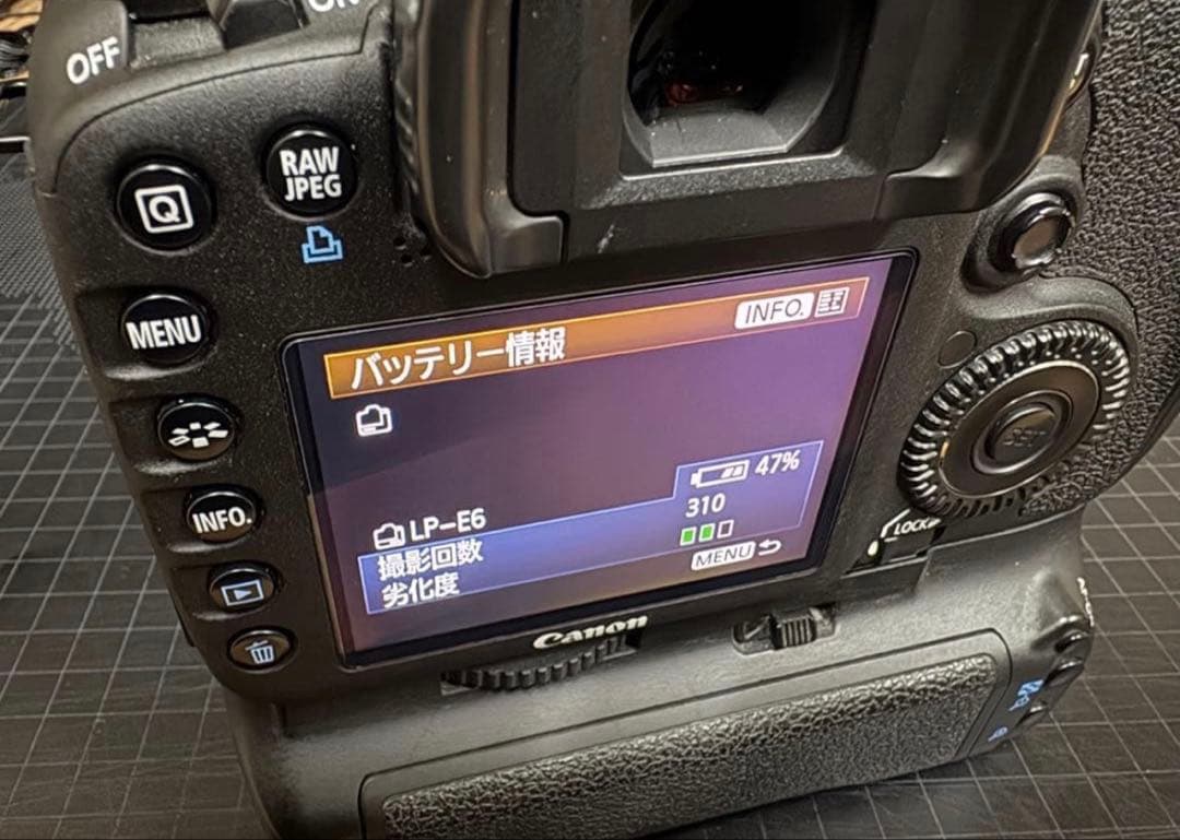 【美品】キャノン eos7D
