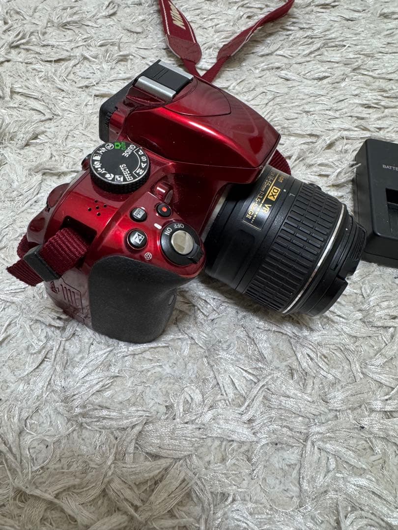 NikonD3300 デジタル一眼レフカメラ ワインレッド　　 確実最終値下げ