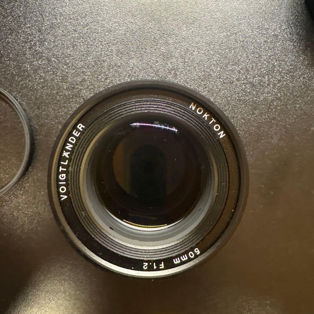 【お買い得】Voigtländer Nokton 50mm f/1.2 レンズ