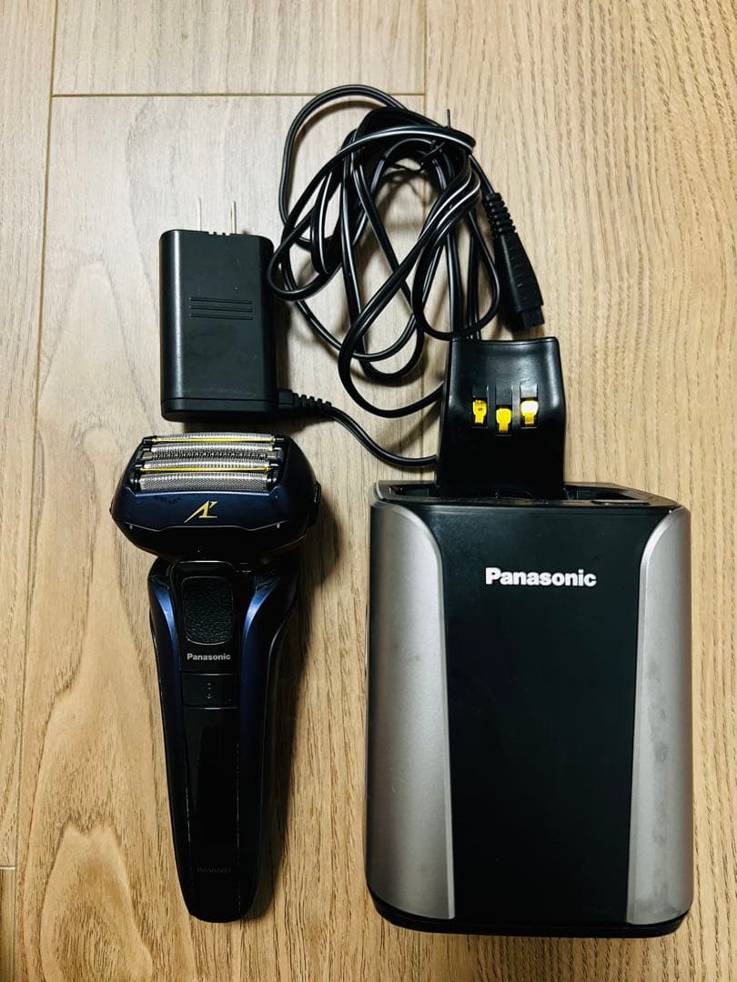 美品 Panasonic メンズシェーバー ES-CLV7E 髭剃り メンズ Amazon | パナソニック ラムダッシュ メンズシェーバー 5枚刃 青 ES