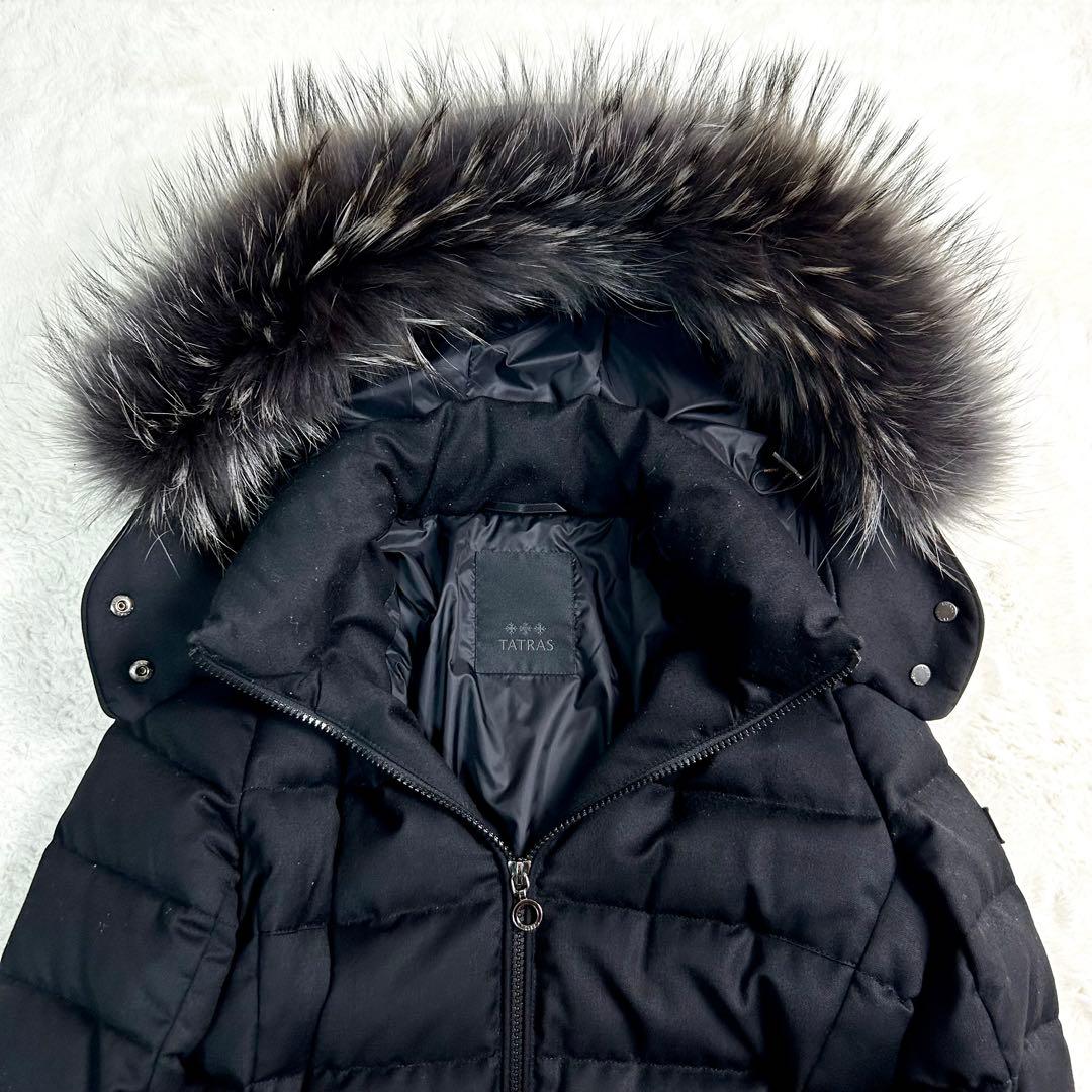 タトラス 近年21年モデル 高級ダウンコート ラビアナ ロングコート 黒