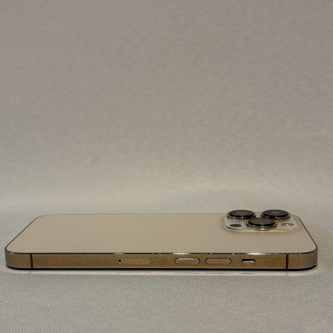 『極美品』iPhone 13 PRO 256GB ゴールド　SIMフリー　本体