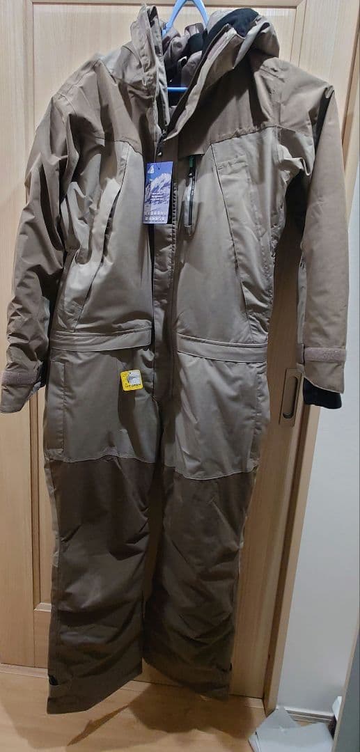 ワークマン　AEGIS　防水防寒ツナギ Amazon.co.jp: ワークマン イージス 防水防寒ツナギ L カモフラ