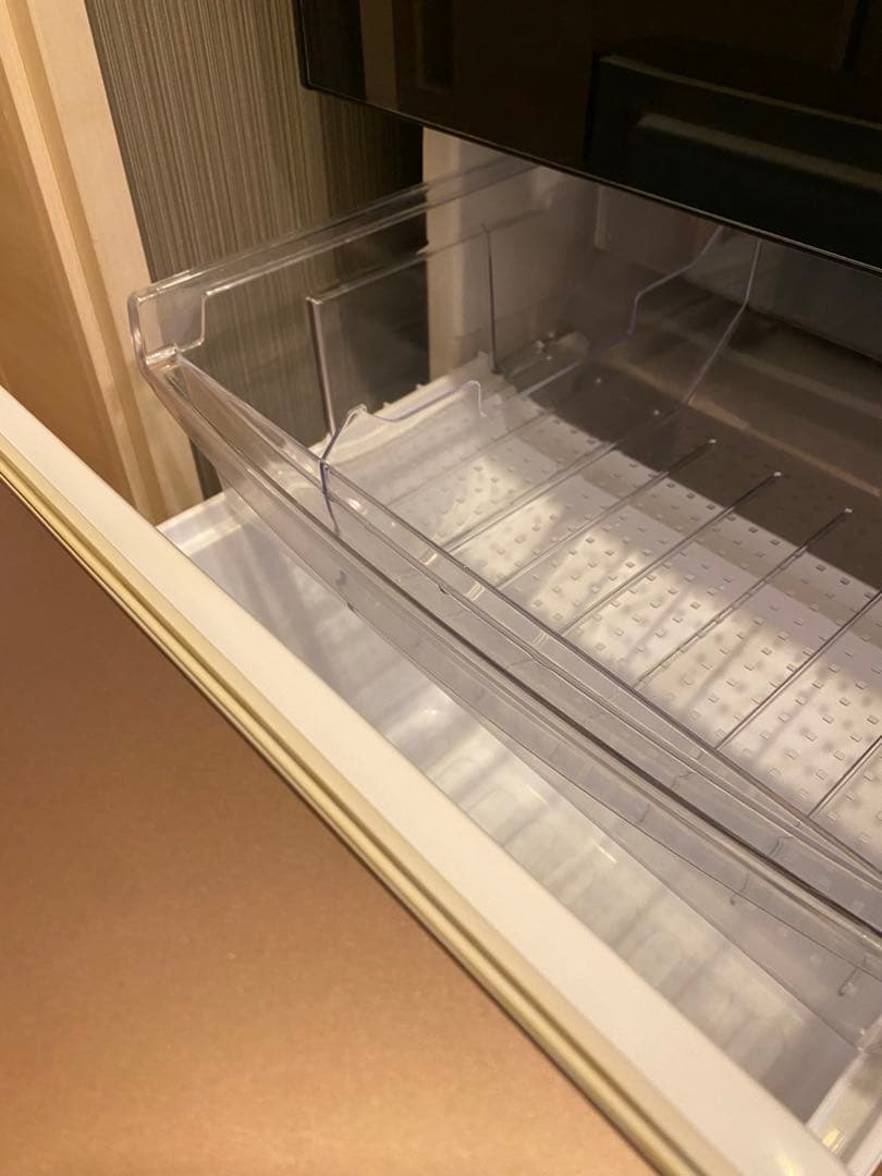 SHARP冷蔵庫 SJ-GD14E-B 137L(プラズマクラスター搭載/美品)