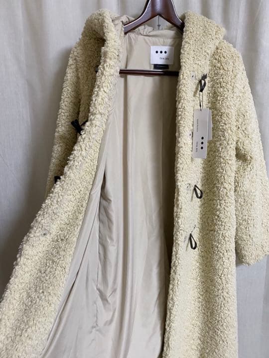 スリードッツ新品紙タグ付き⭐️プードルボア ダッフルコートエコボア