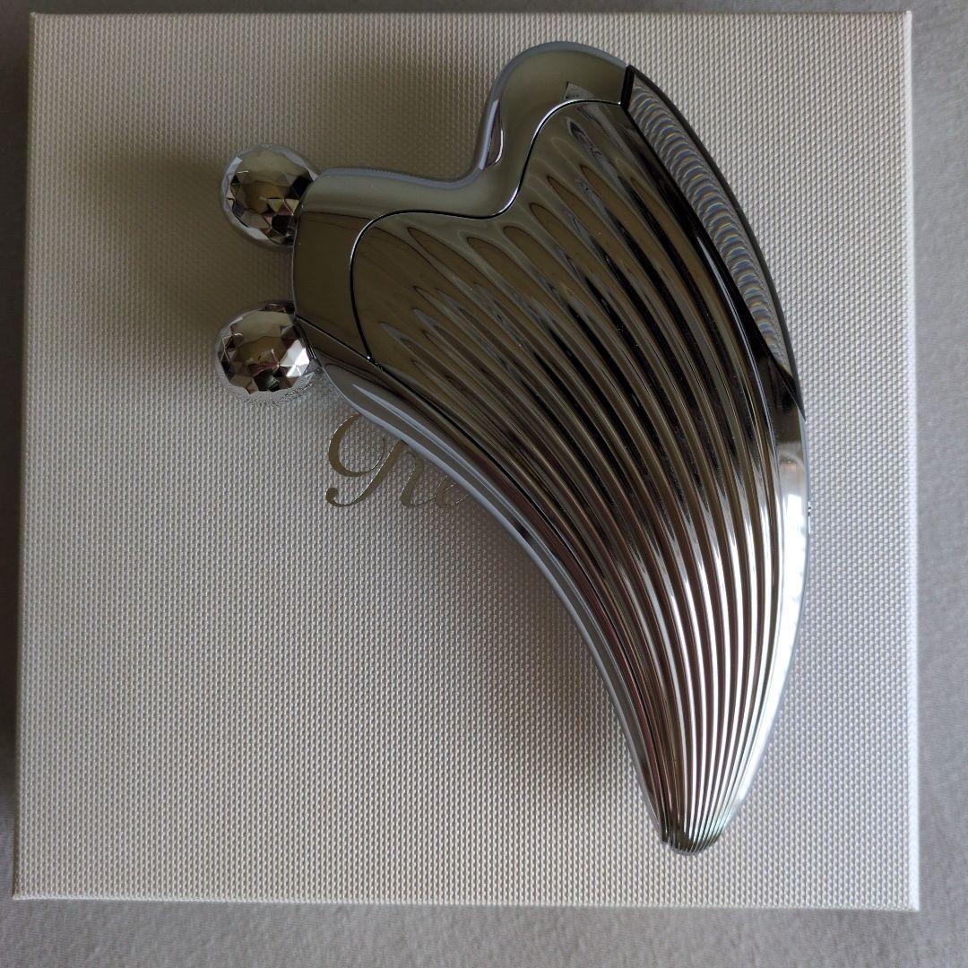 ReFa カッサレイ　美顔ローラー