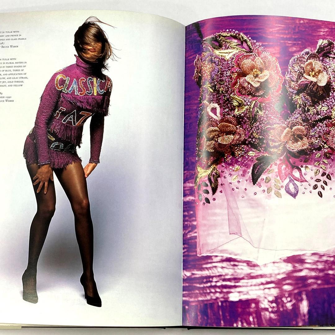 VERSACE SIGNATURES ジャンニ ヴェルサーチ 写真集 - メルカリ