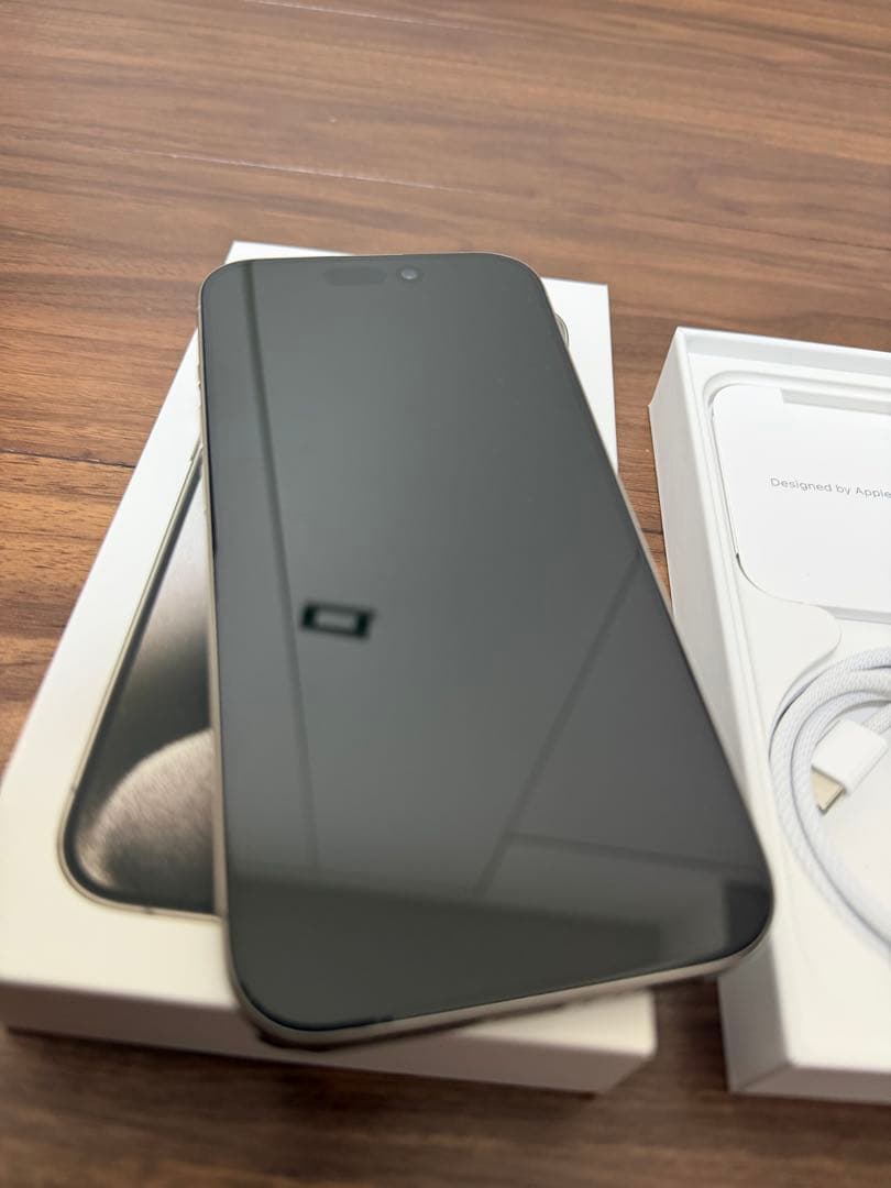 【美品】iPhone 15 Pro 256GB バッテリー最大容量98%