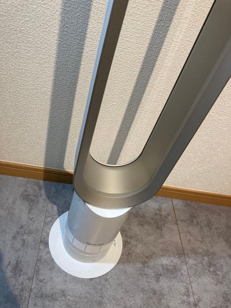 Dyson AM07 Cool 羽の無い扇風機 ホワイト 極美品2024年