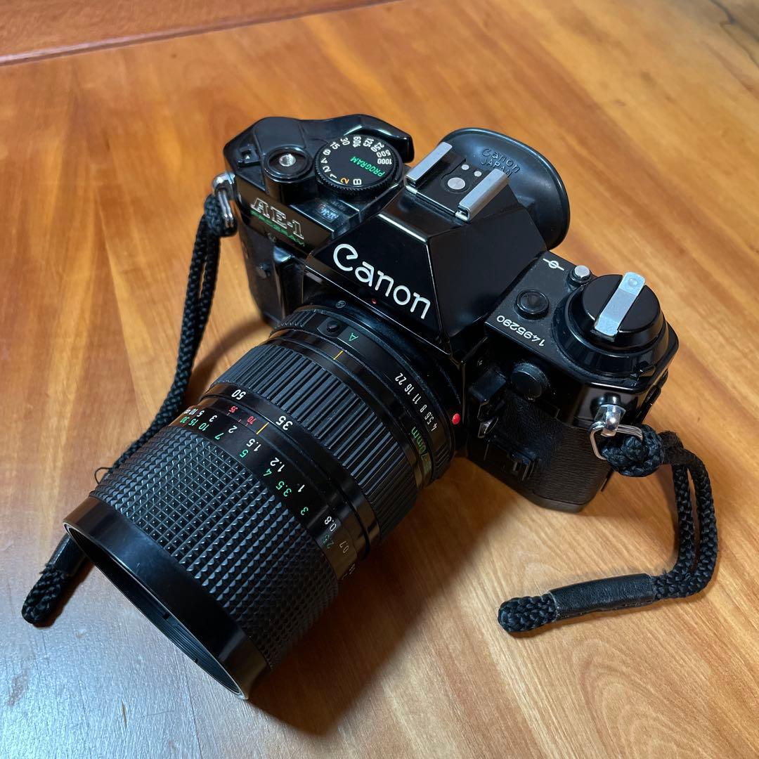 Canon AE-1 一眼レフカメラ 35mmフィルム、ズームレンズ2本付