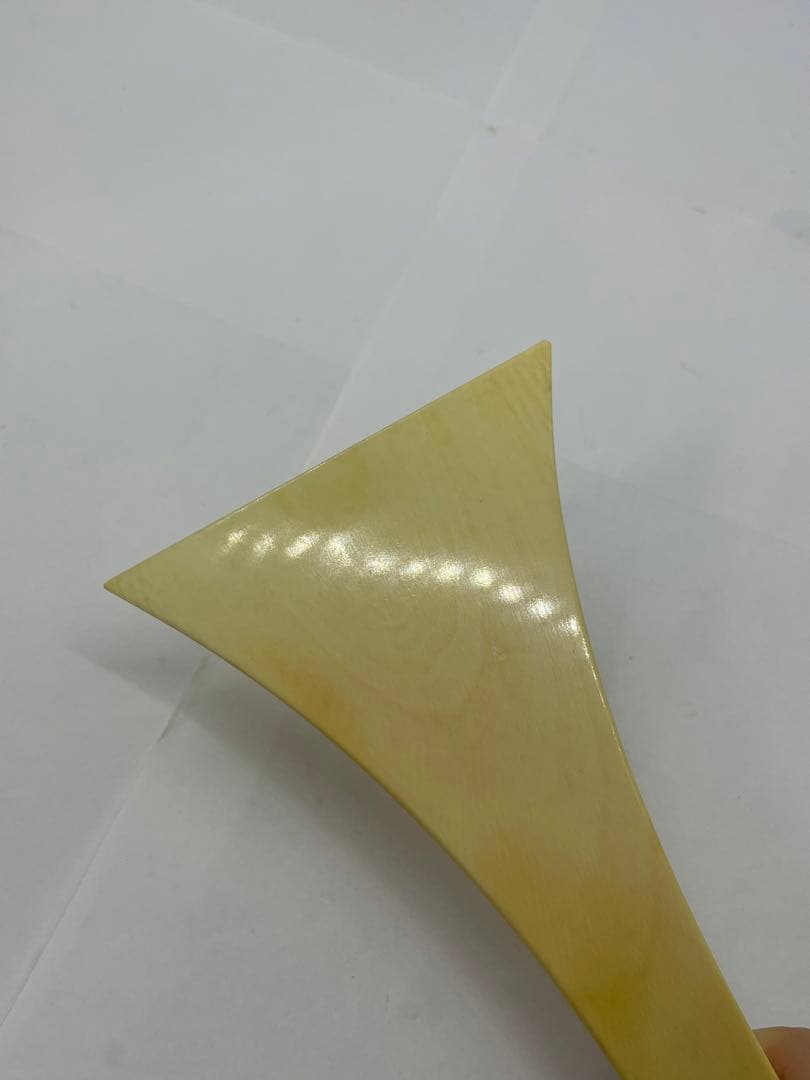 ヴィンテージ  天然素材　バチ　重さ約　88.5g　#725