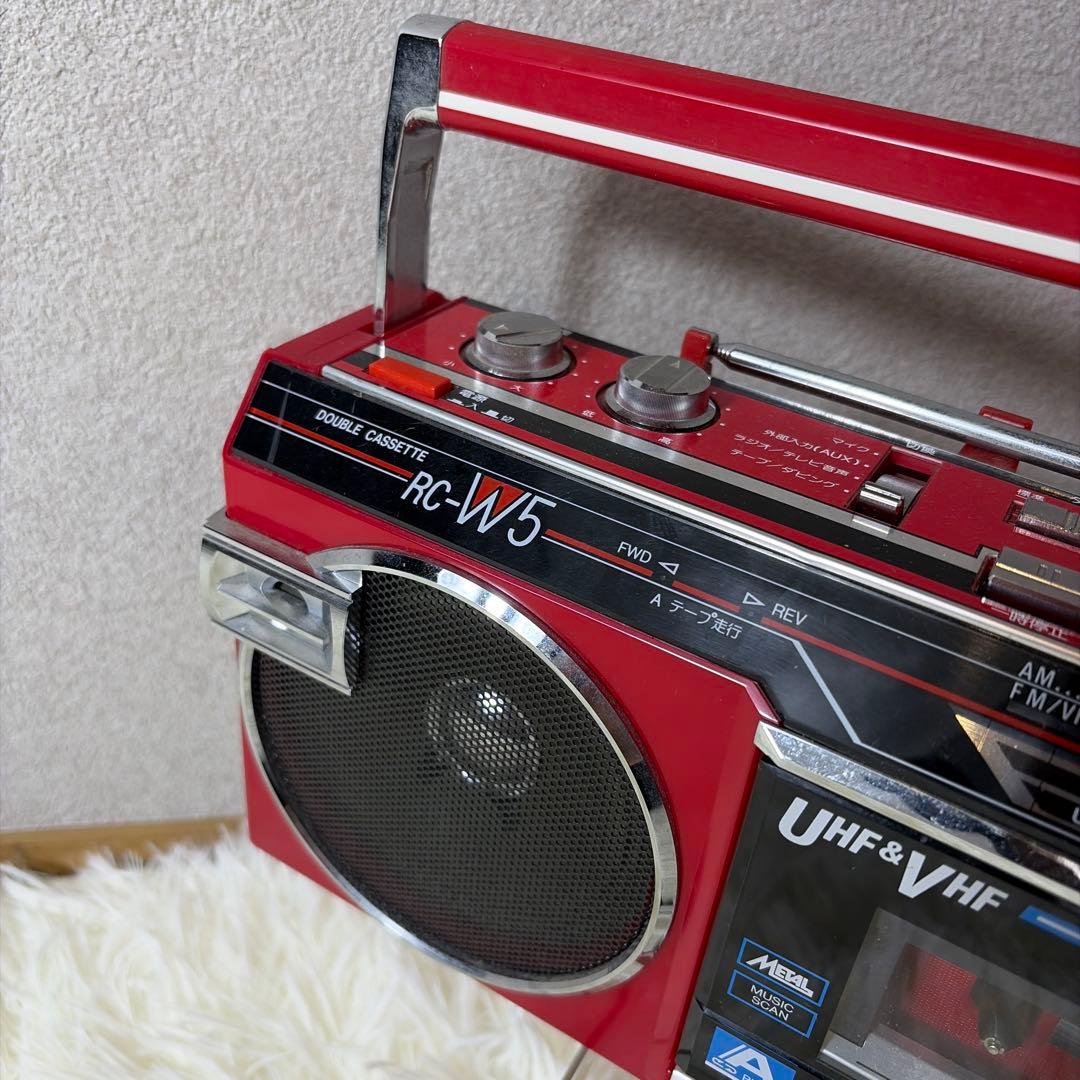 【極美品】Victor ビクター RC-W5 赤色 ラジカセ　動作確認済