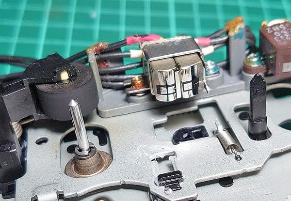 【オーバーホール品】TEAC カセットデッキ「V-1030」高音質3ヘッド★