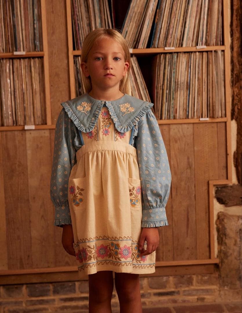 美品 apolina PINAFORE エプロンワンピース 2-3y - メルカリ