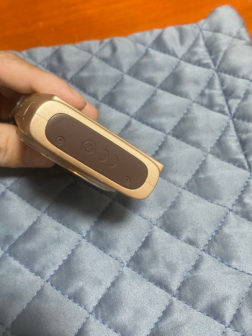 Canon IXY 610F ゴールド