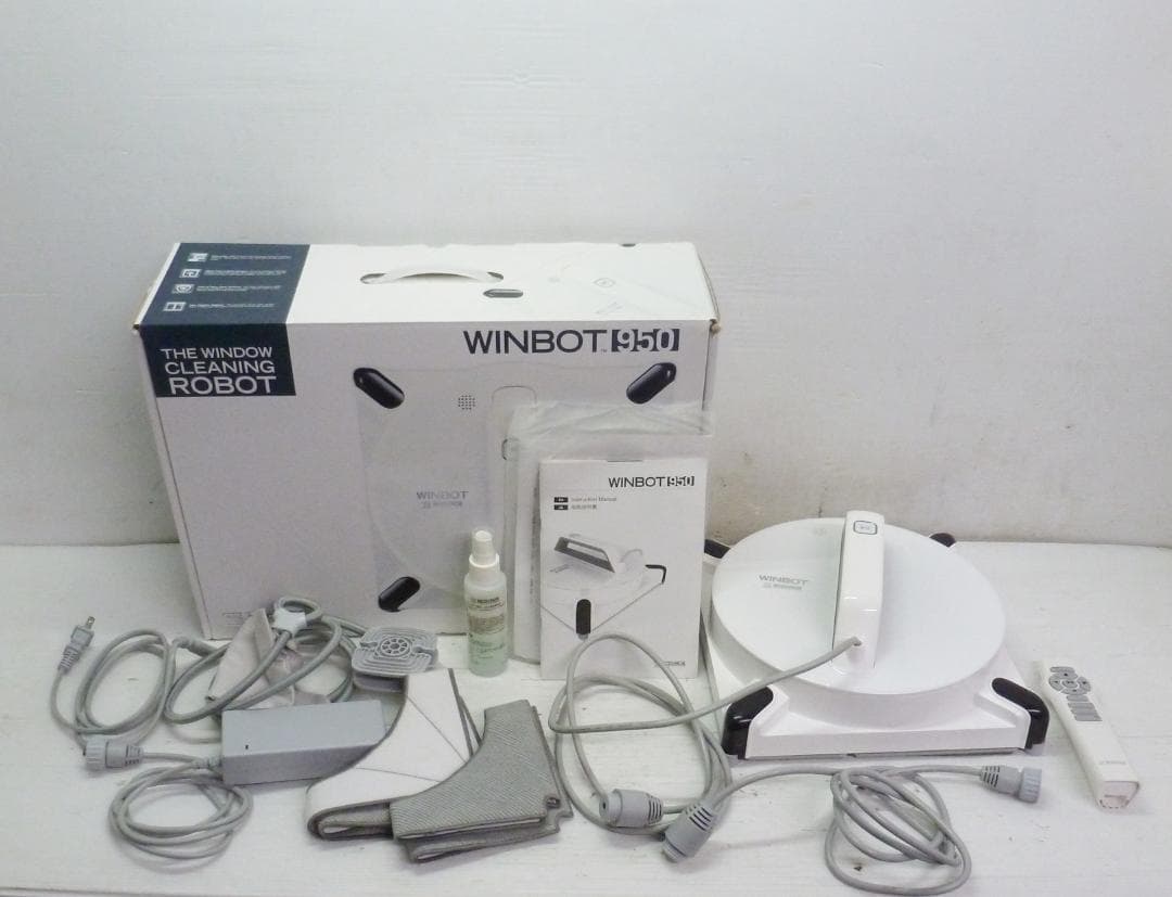 ECOVACS エコバックス WINBOT950 窓用ロボット掃除機 窓拭き Amazon | ECOVACS(エコバックス) 窓用ロボット掃除機 クラシック