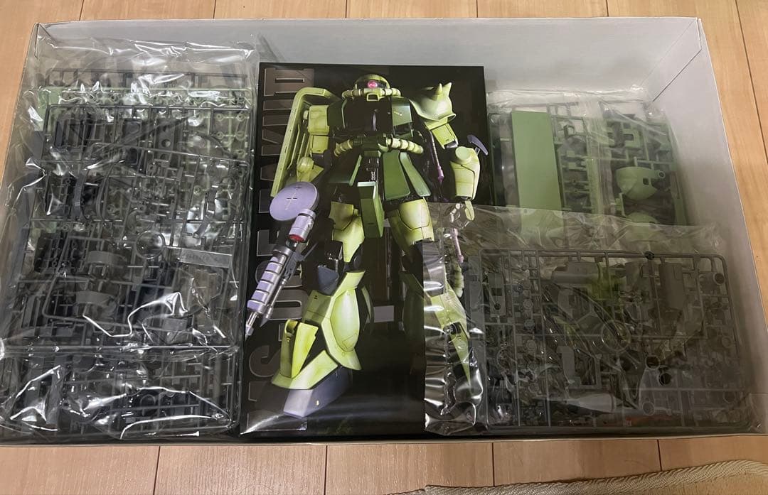 限定品 PG1/60 MS-06F ZAKU II +武器 アニメーションカラー - メルカリ