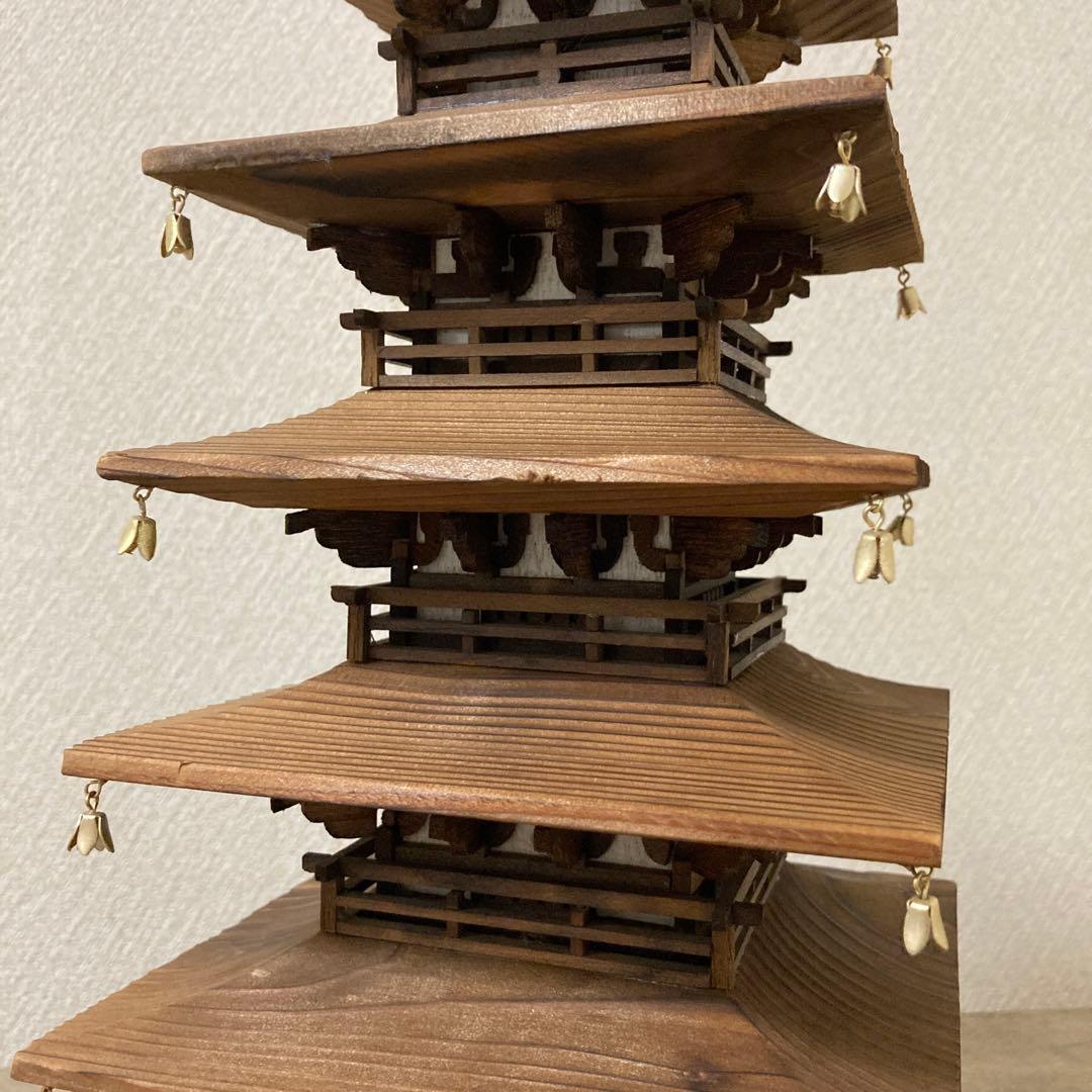 木製 法隆寺 五重塔 孝心作 焼板 高さ約50㌢ 置物 〈検 彫刻 仏塔 寺院