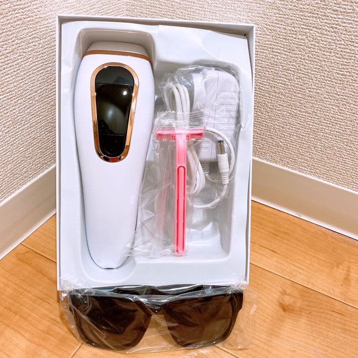 最終セール❗️【ツルツルの肌に❗️】脱毛器