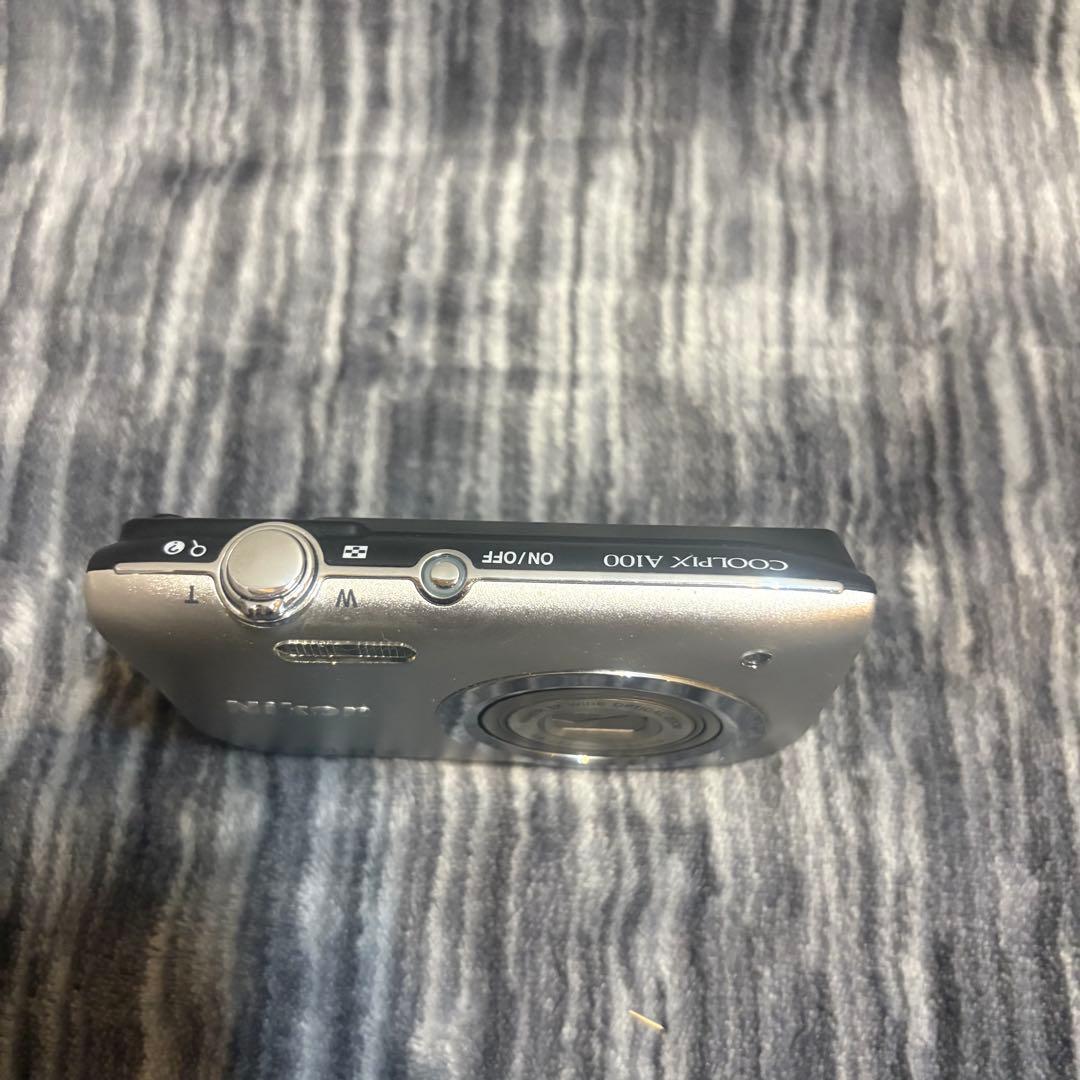【極美品】Nikon COOLPIX A100 シルバー