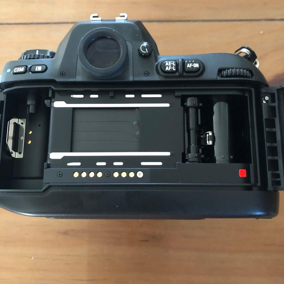 NIKON F100 フィルムカメラ 一眼レフ