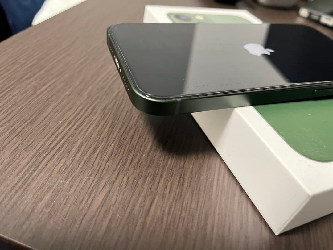 Apple iPhone 13 ミッドナイトグリーン 本体　128GB