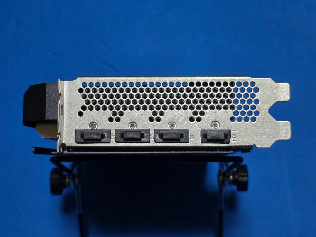 グラフィックボード・グラボ・ビデオカード ASRock Intel Arc B570 Challenger 10GB OC