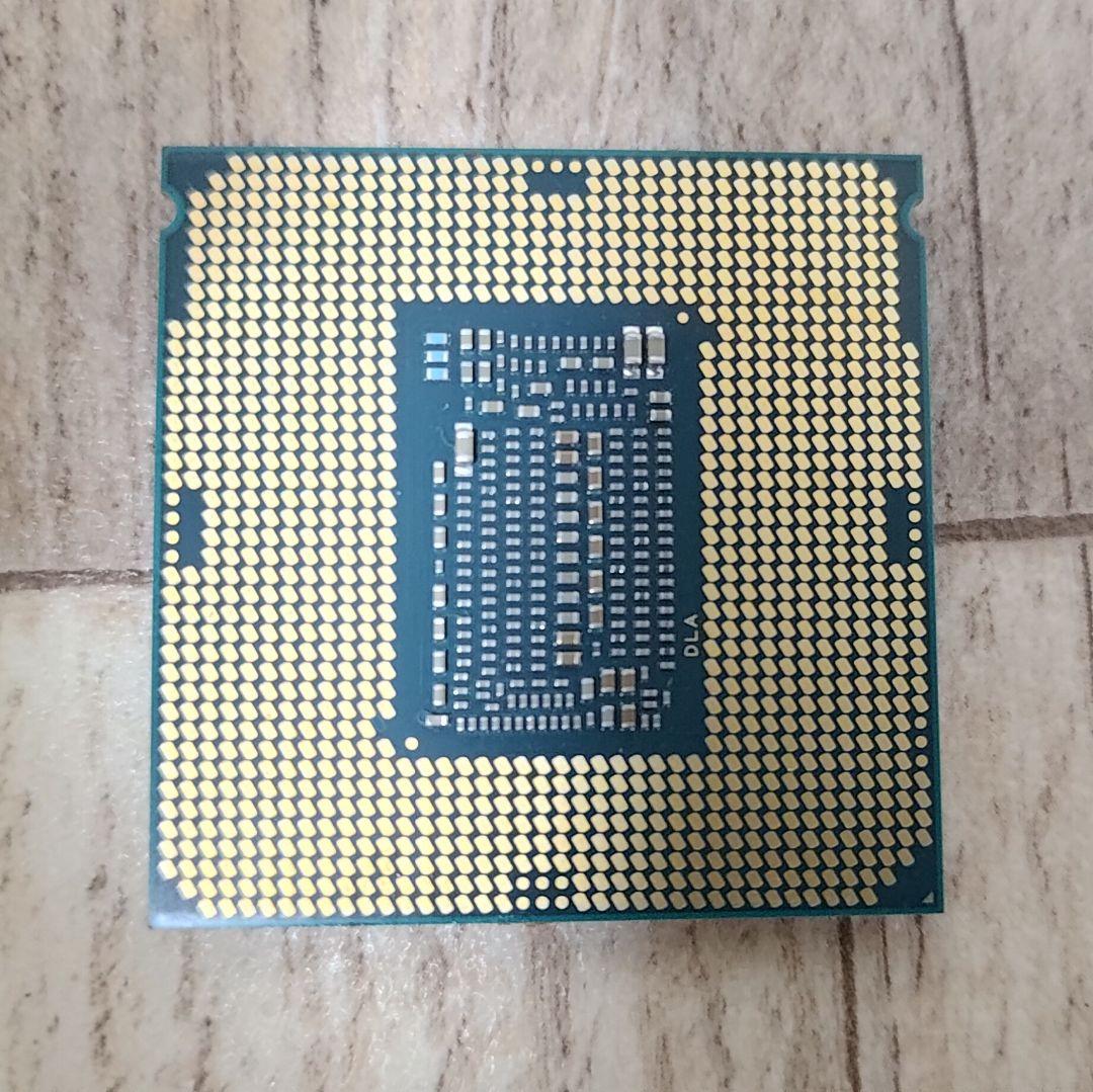 Intel Core i7-9700K CPU 第9世代