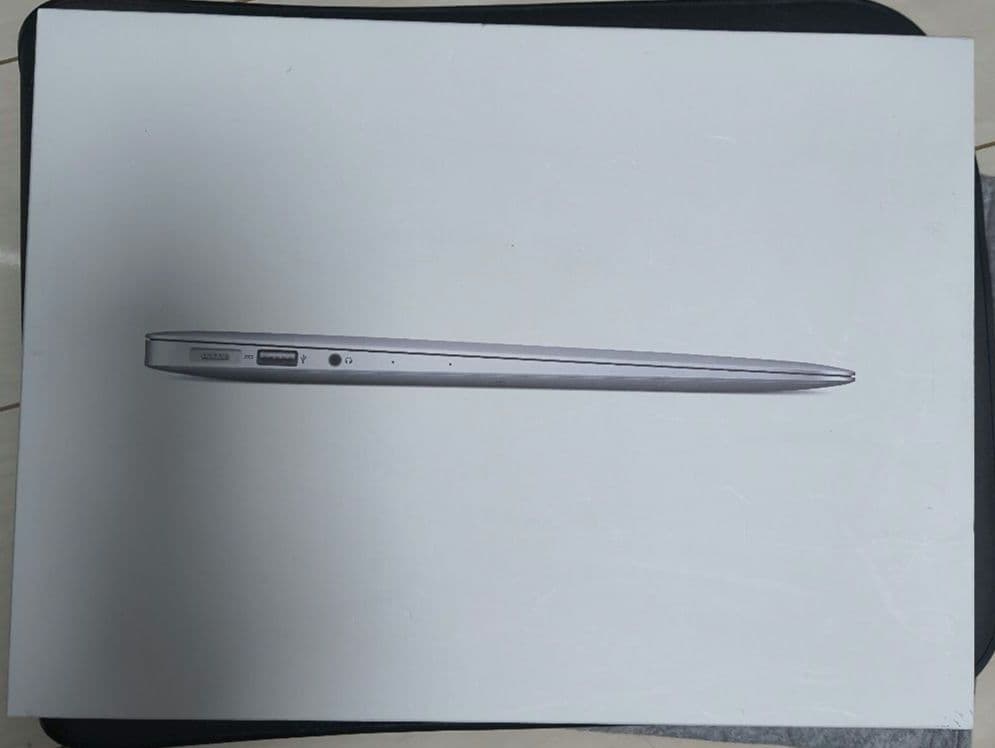 MacBook Air 13inch,Early 2015 A1466