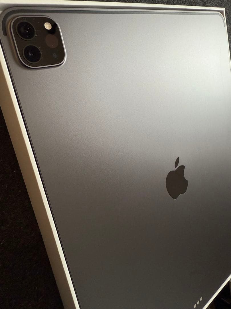 s*u様 iPad Pro 12.9インチ（第4世代）256GB