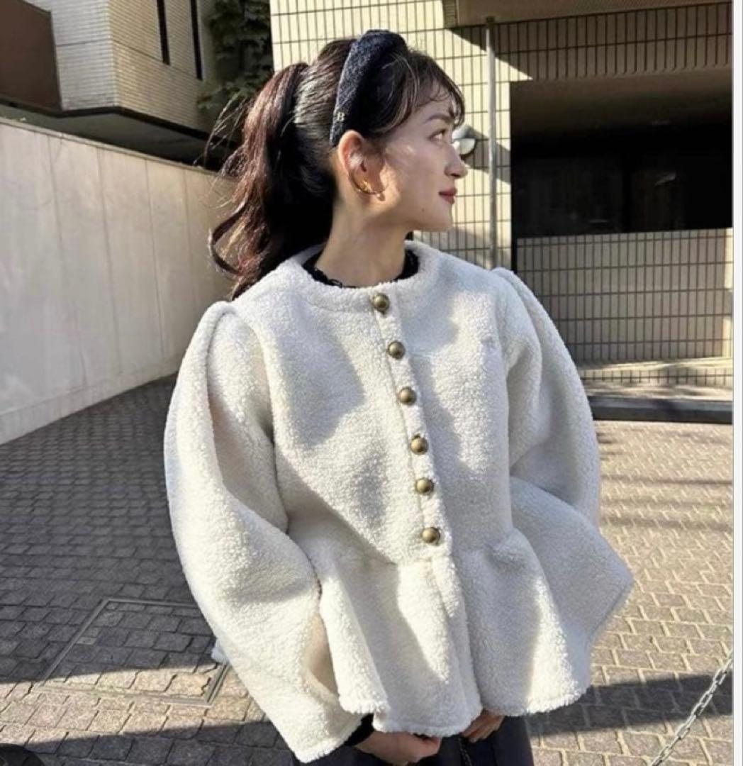 サ bibiy “B” BOA PEPURAMU CARDIGAN