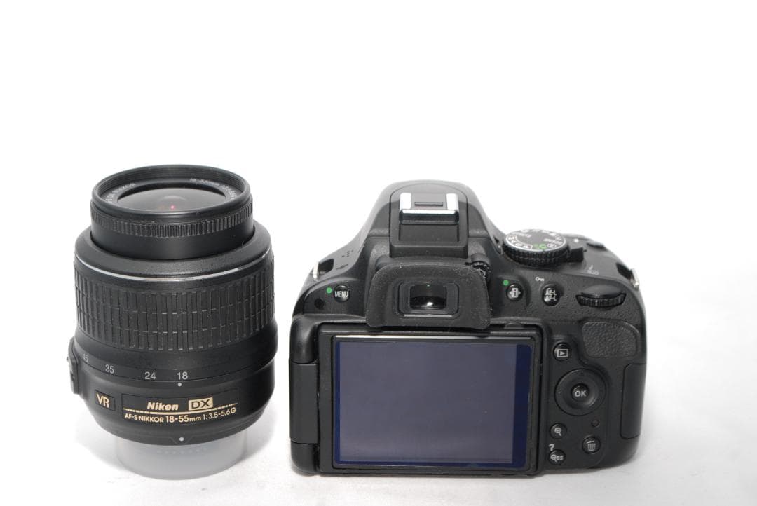 ✨Nikon D5100✨初心者モデル✨手振れ補正付き✨ 一眼レフカメラ
