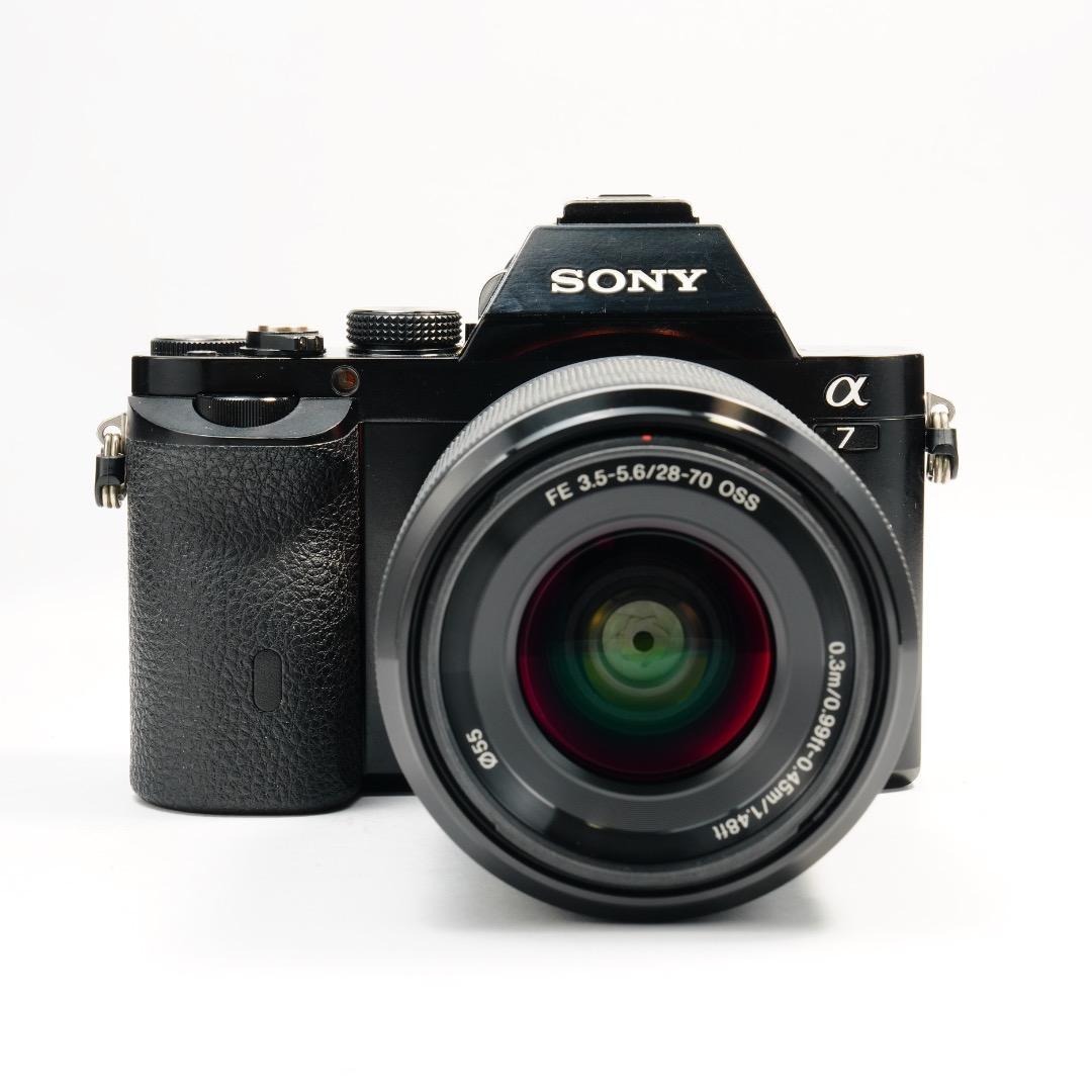 美品 SONY 真・α7ズームレンズキット SEL2870 完動 ILCE-7K