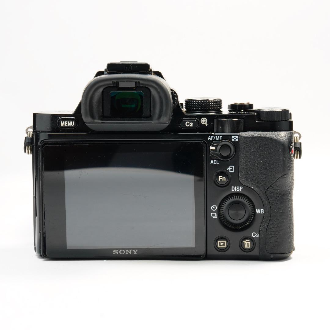 美品 SONY 真・α7ズームレンズキット SEL2870 完動 ILCE-7K