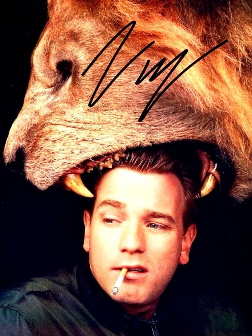 セール中…ユアン・マクレガー直筆サイン入り超大型写真…Ewan McGregor 2026年最新】ユアンマクレガー サインの人気アイテム - メルカリ