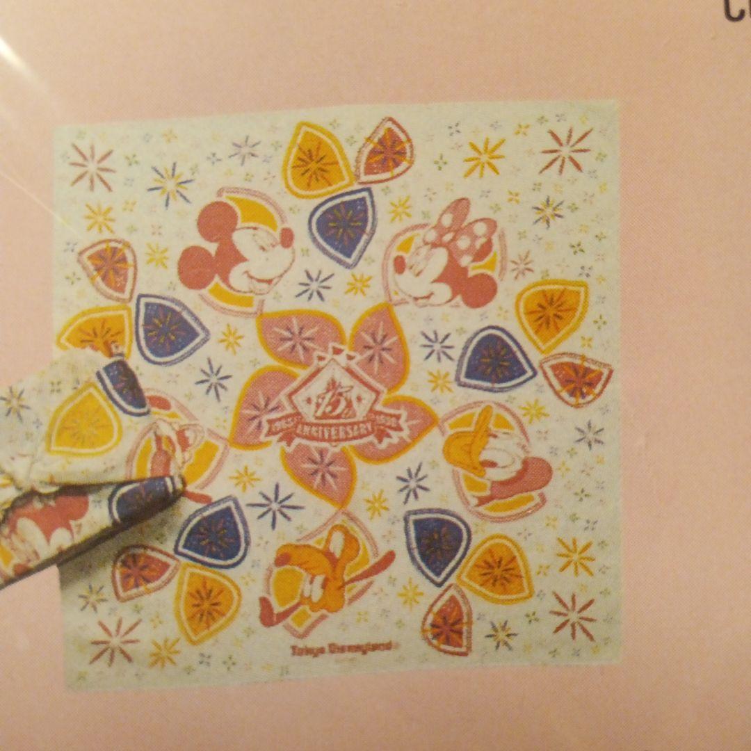 ディズニーランドレトロ15thべんとうチーフ2枚バンダナ2枚ハンカチ