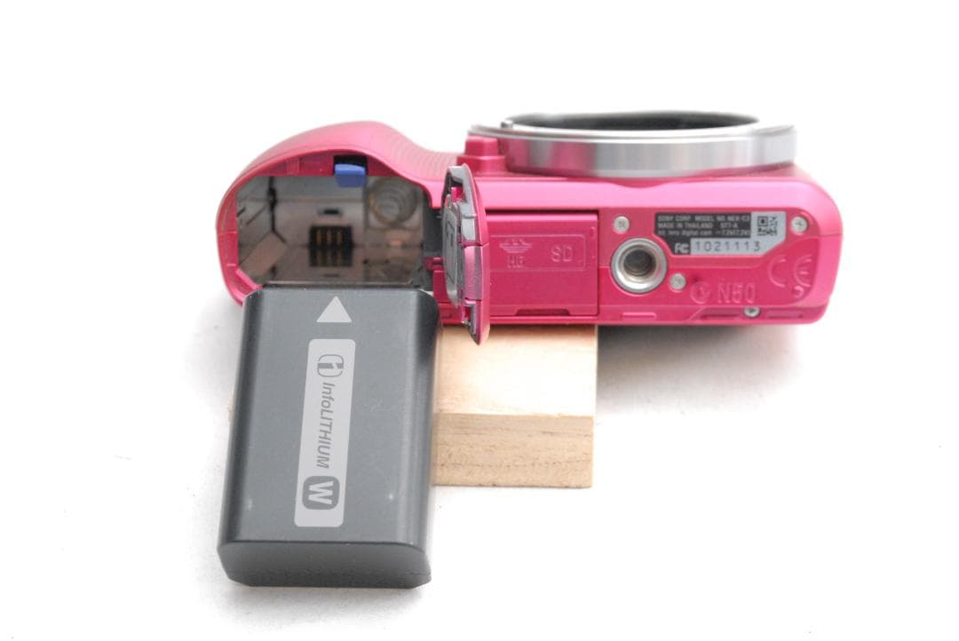 SONY α NEX-C3/E 2.8/16mm (良品）