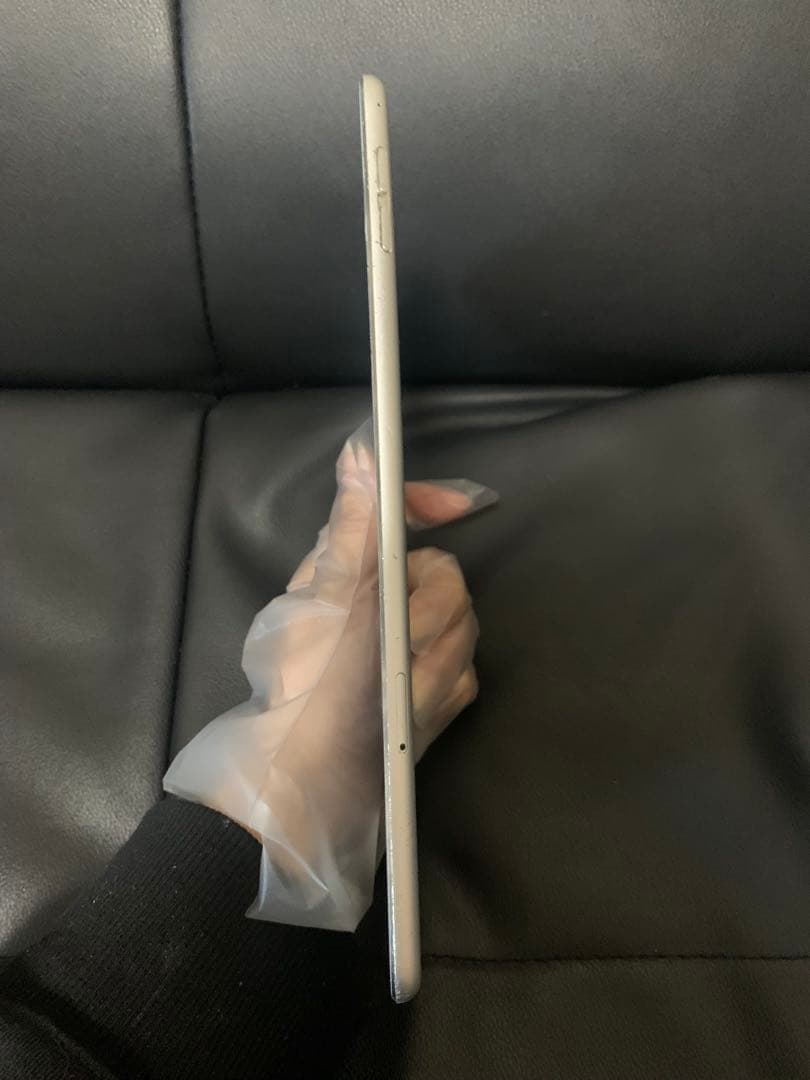 iPadmini4 128GB Wi-Fi + Cellular 【ジャンク】