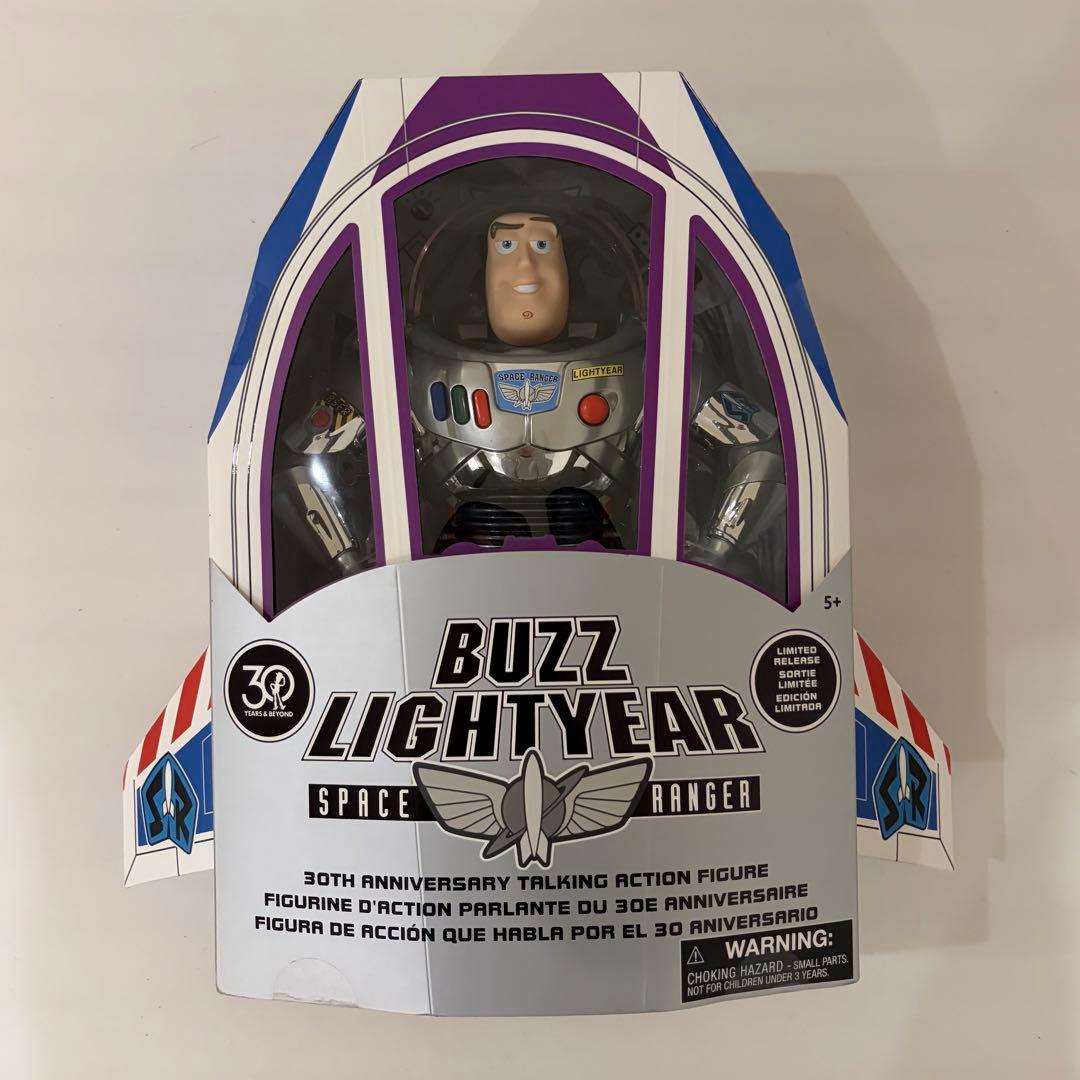 バズ・ライトイヤー トーキングアクションフィギュア TOY STORY 30th 公式】ディズニーストア.jp | バズ・ライトイヤー トーキング