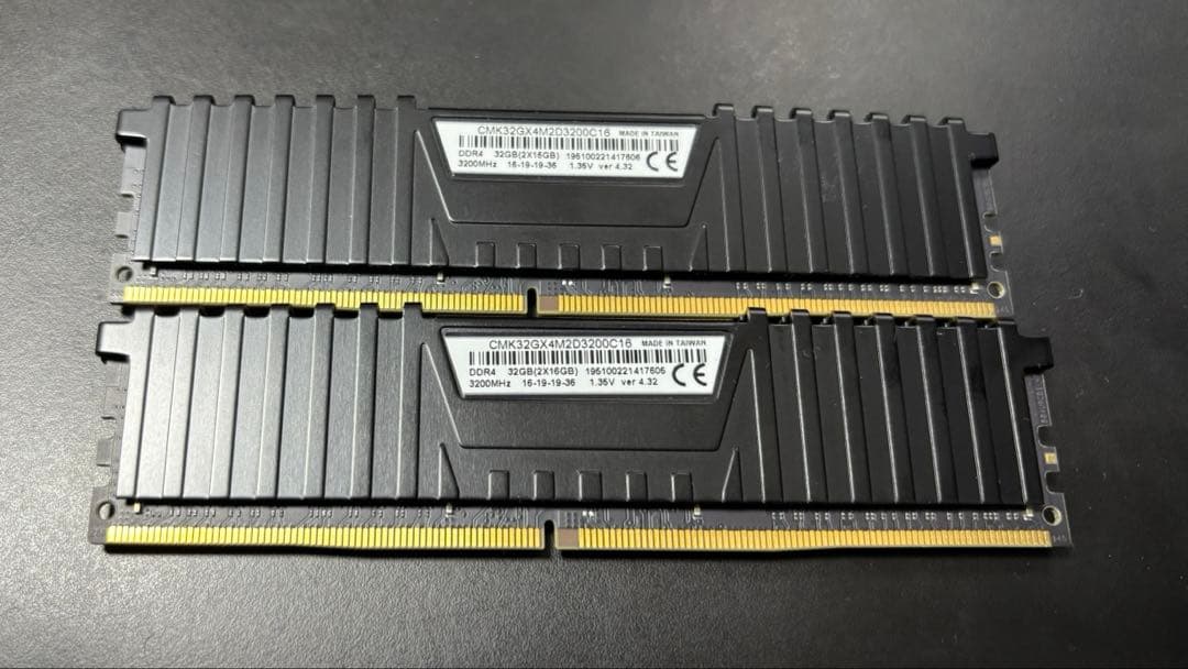 Corsair Vengeance DDR4 16GB×2 3200MHz