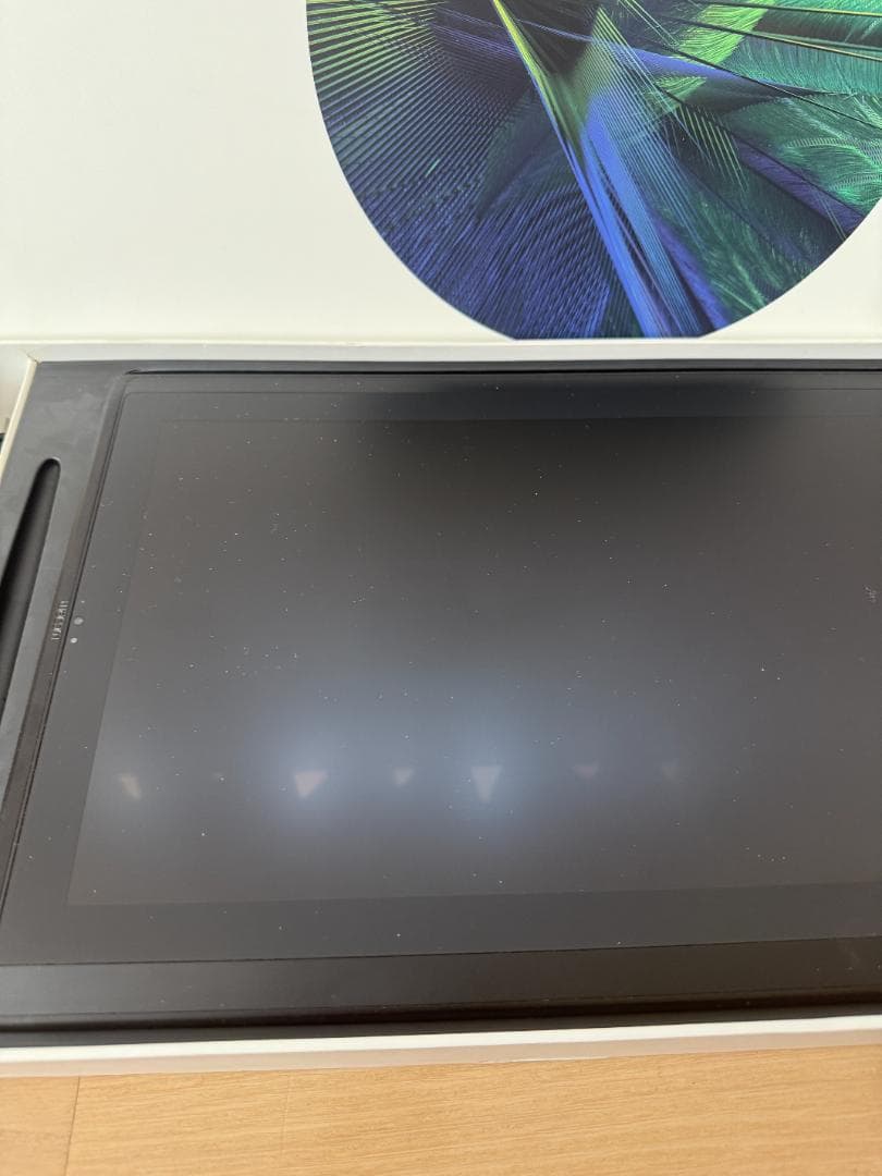 液タブ・ペンタブ Wacom Mobile Studio Pro 16 DTH-W1620H/K0