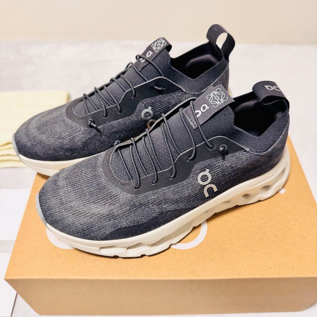 LOEWE × On Cloudtilt 25cm 新品　メンズ・レディース可 On x Loewe Cloudtilt “All White” スニーカー | ホワイト | FARFETCH JP