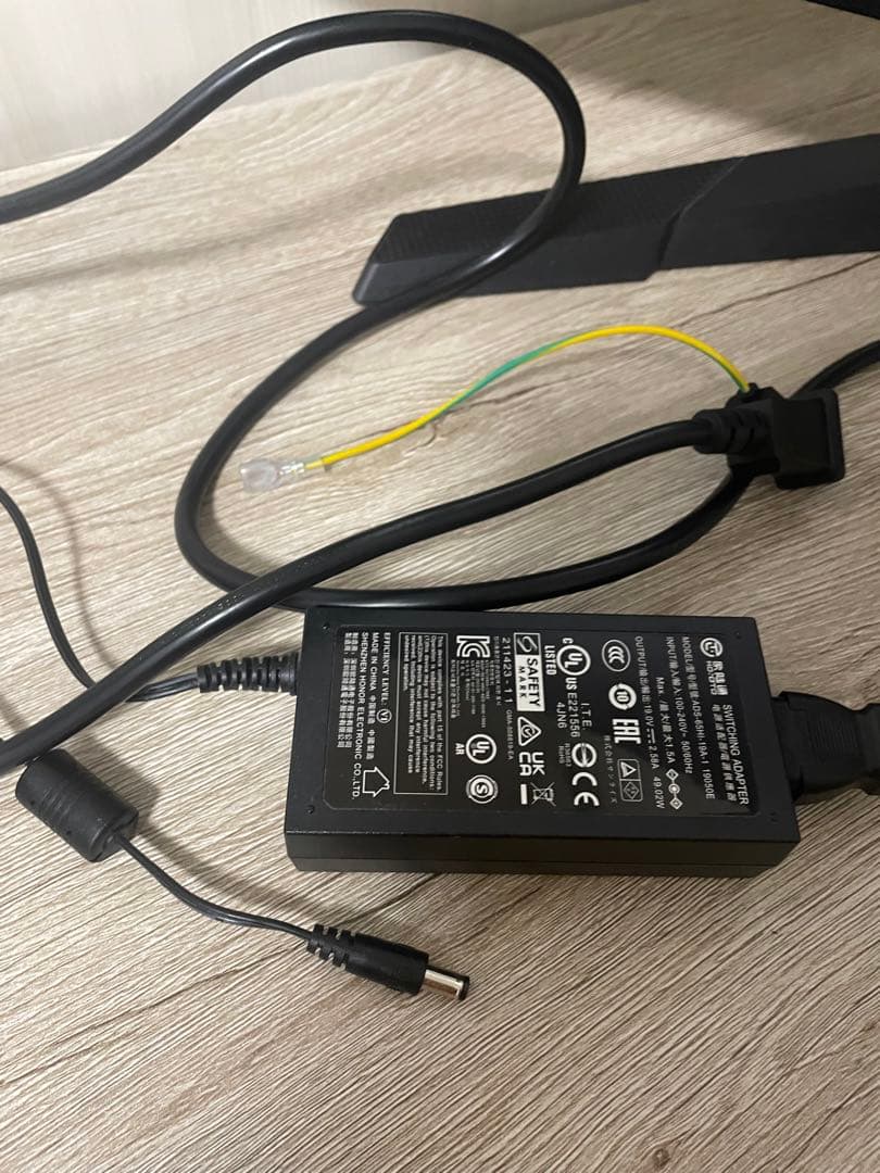 KOORUI 27E6QC 27インチ 曲面ディスプレイ ゲーミングモニター