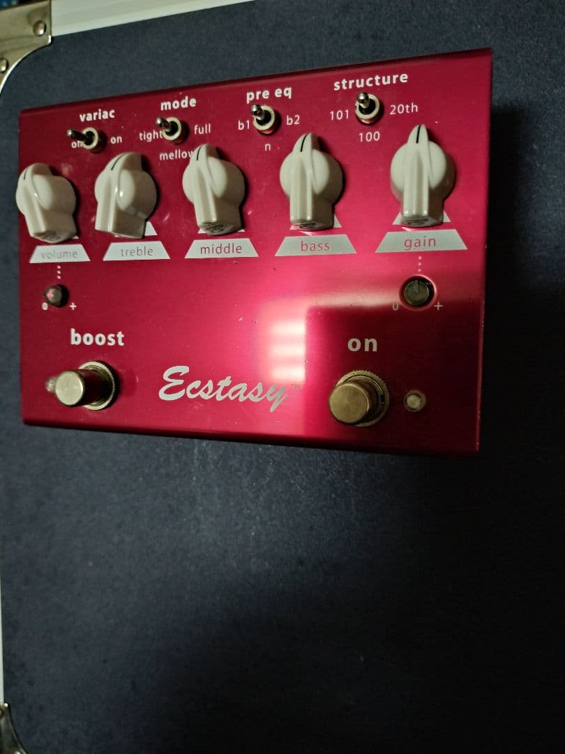ギター bogner ecstasy red Bogner Ecstasy Red Overdrive/Boost Pedal - What To Know & Where To