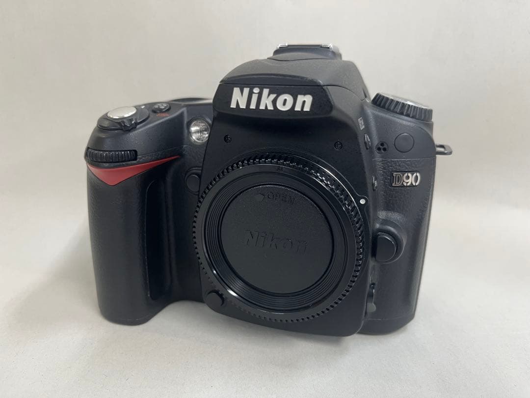 Nikon D90 カメラキット
