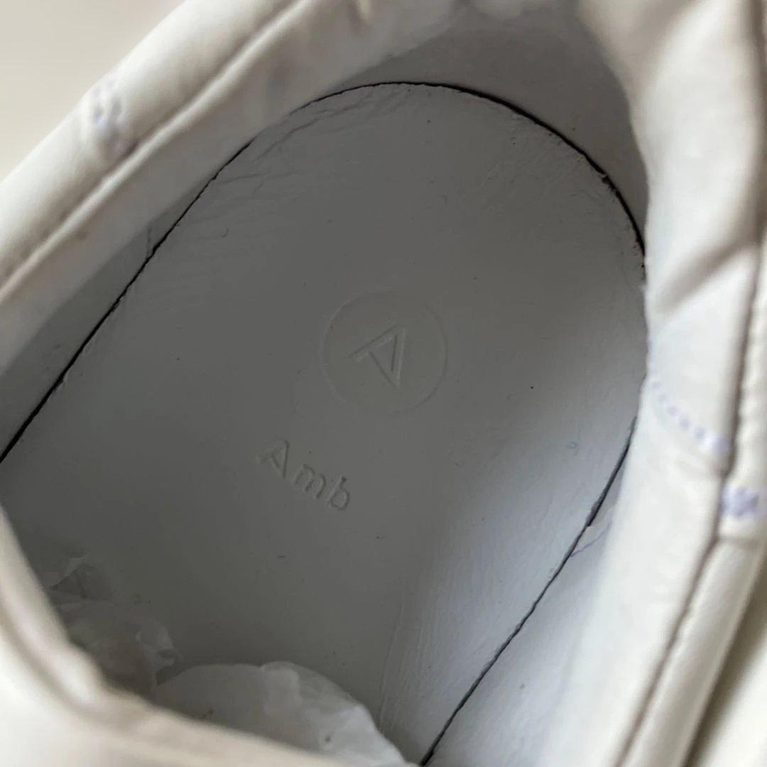 未使用 Amb レザー スニーカー センタージップ ホワイト - メルカリ