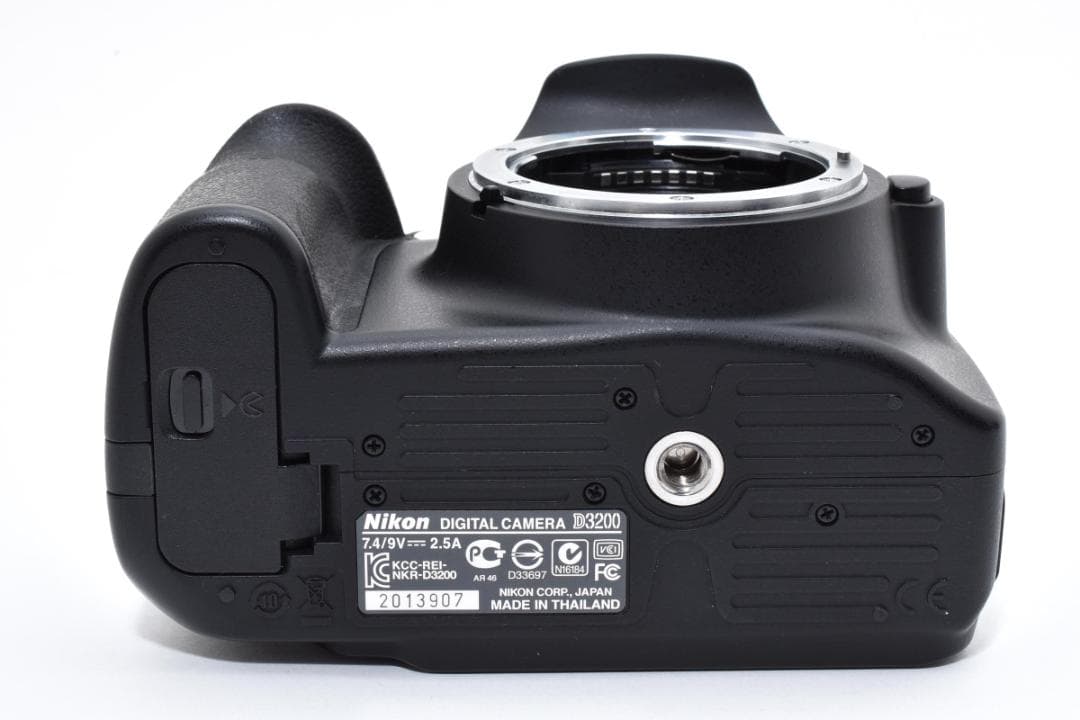 ✨簡単に高画質撮影✨Nikon D3200 新品級シャッター数 スマホ転送OK