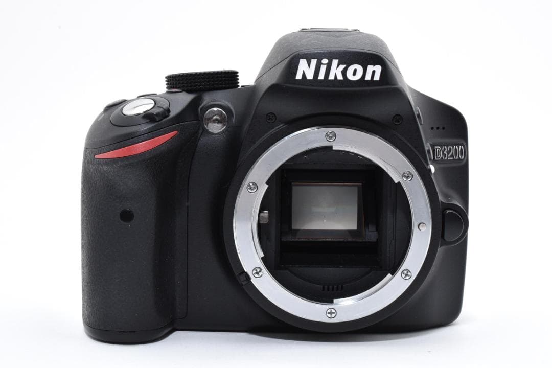 ✨簡単に高画質撮影✨Nikon D3200 新品級シャッター数 スマホ転送OK