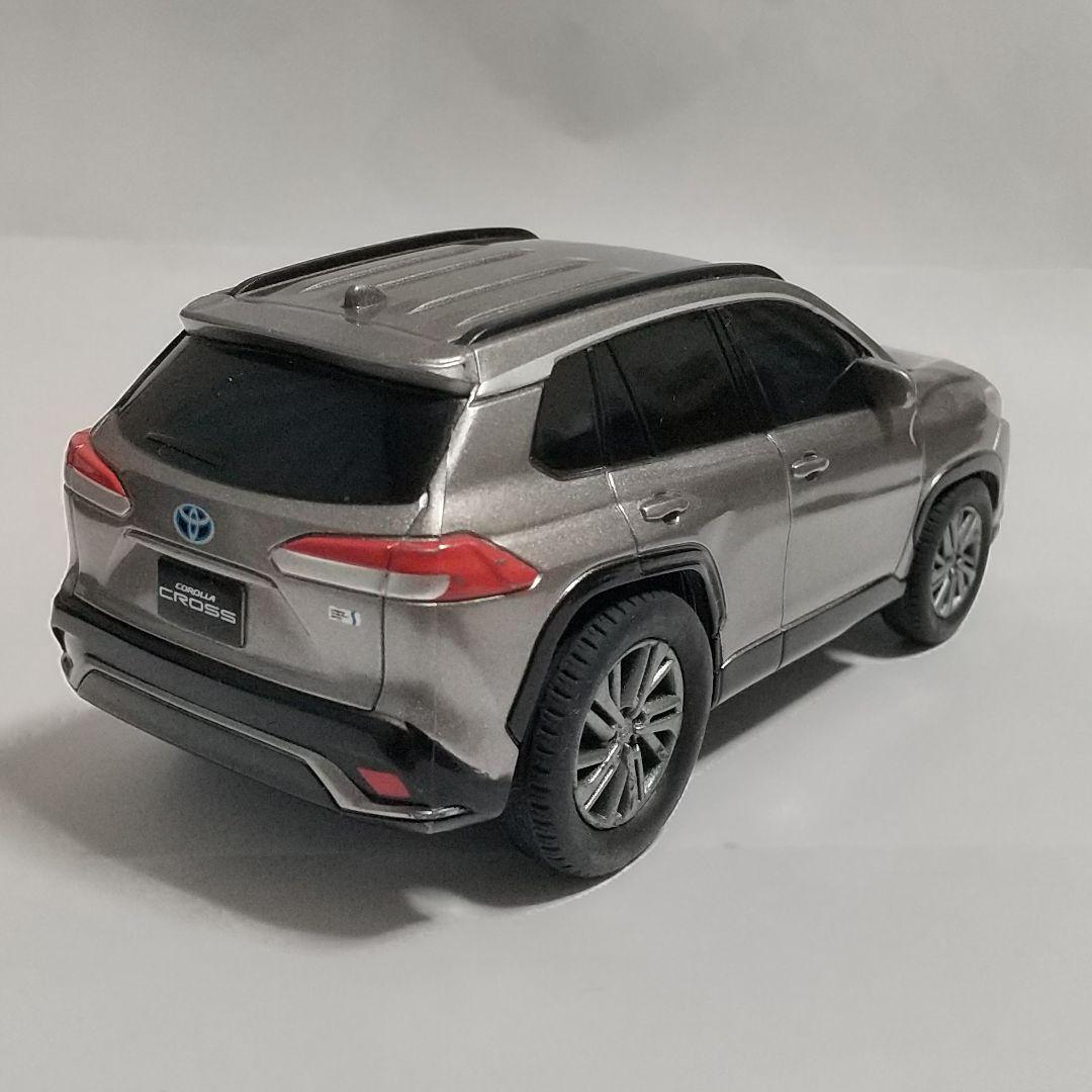 ディーラー非売品】トヨタ カローラクロス ミニカー - メルカリ